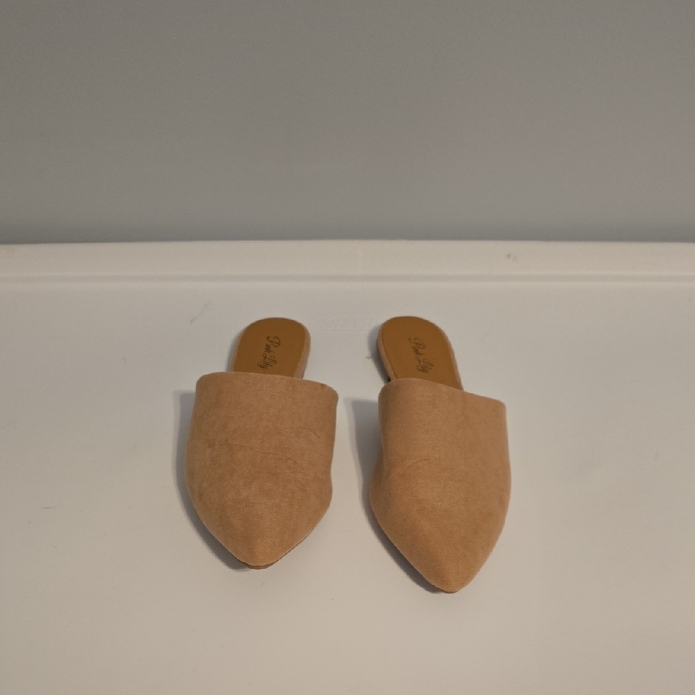 Pink Lily Beige Women's Mules